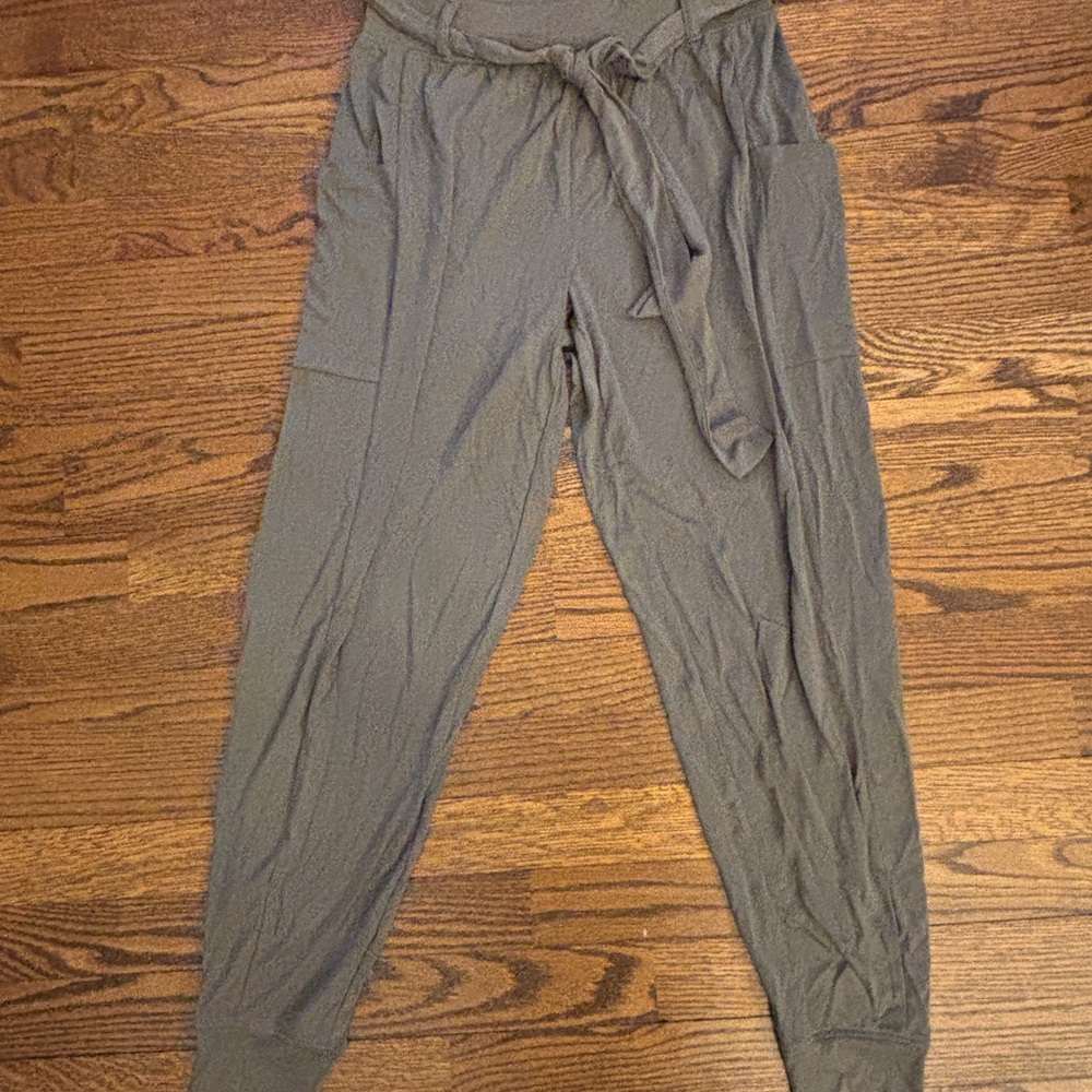 Women's Olive Green Pants